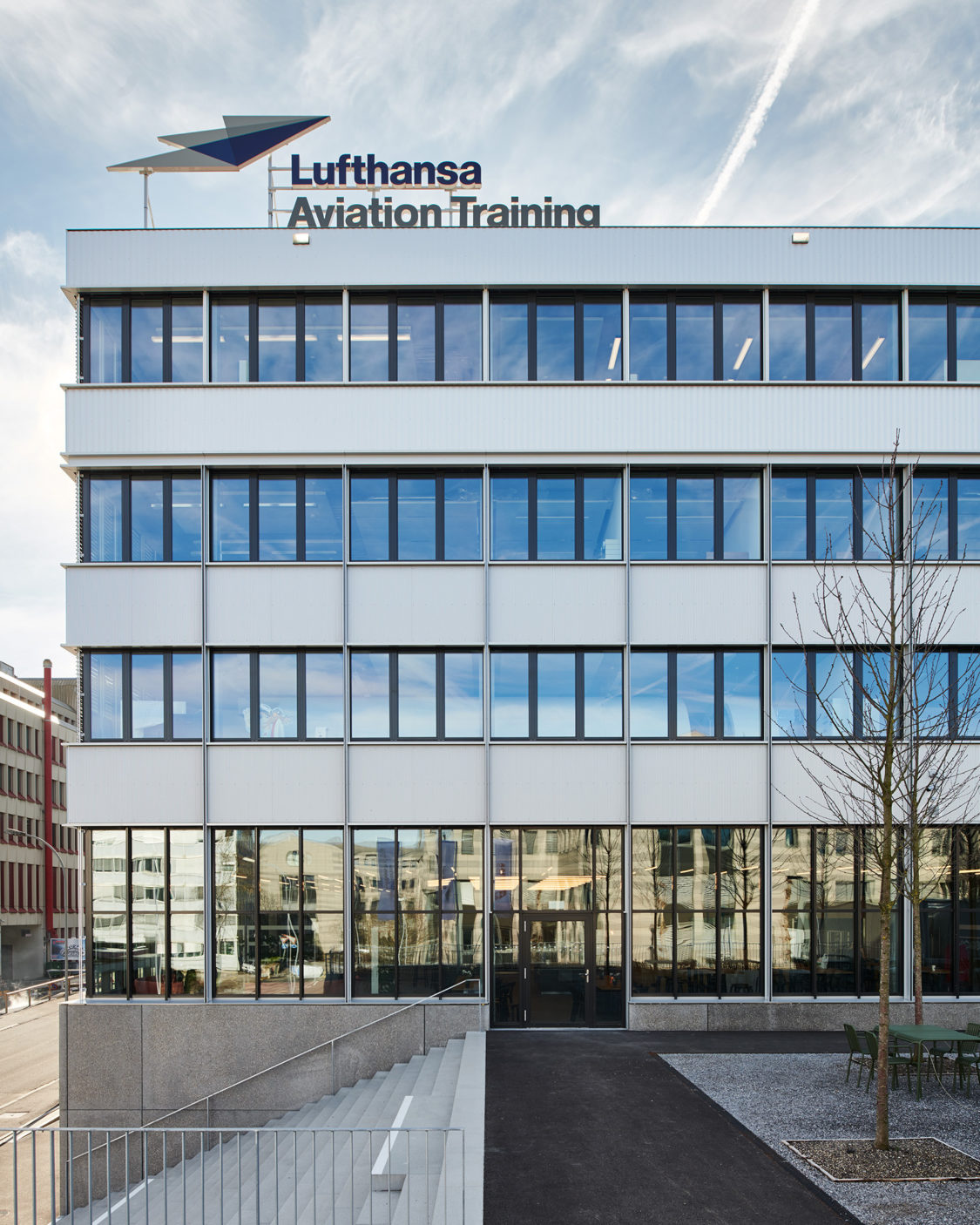 lufthansa-aviation-training-fotografie-roman-weyeneth